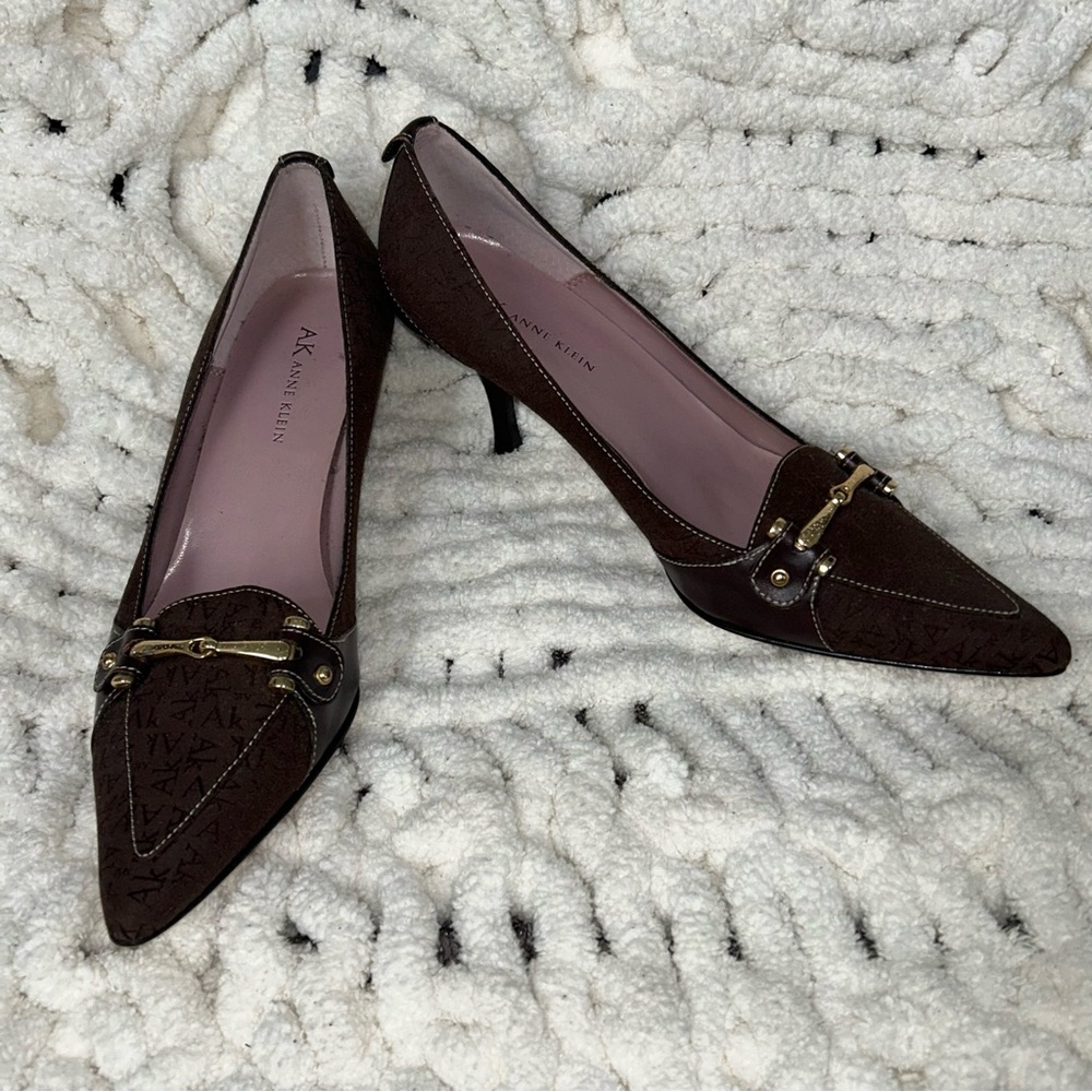 Anne Klein Heels with Gold Accents